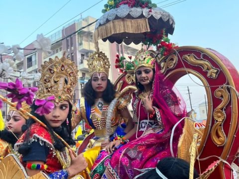क्षत्रिय समाज ने निकाली श्रीराम की शोभायात्रा